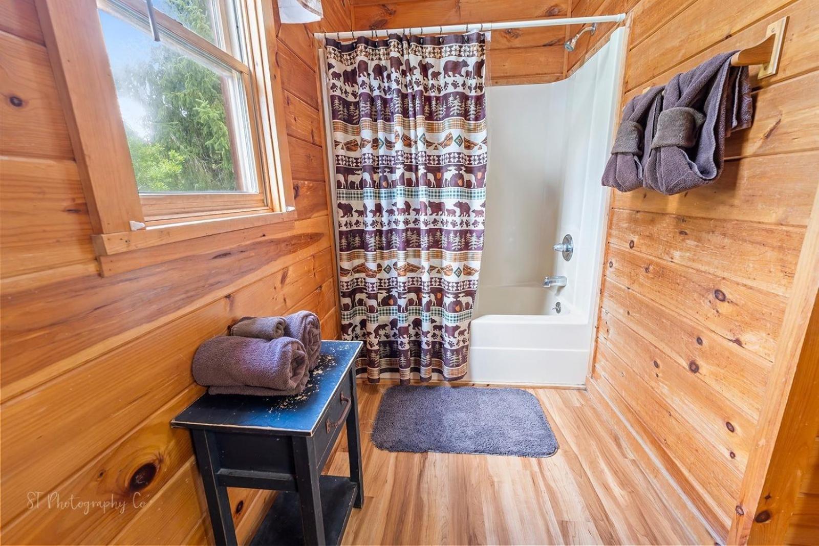 Hibernation Station Cabin Sevierville Eksteriør billede